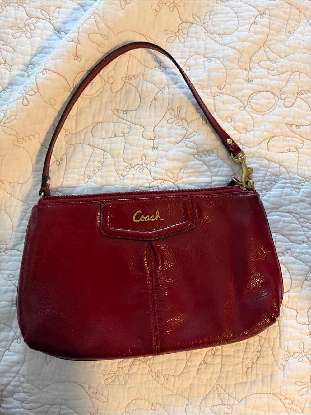 Vintage Coach Wine/Burgundy Large
Wristlet Wallet